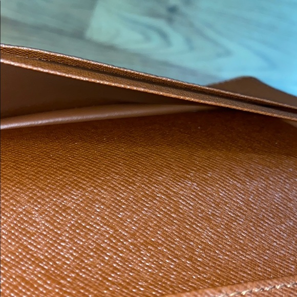 LOUIS VUITTON Porte Cartes Credit Bifold Monogram - Picture 5 of 10